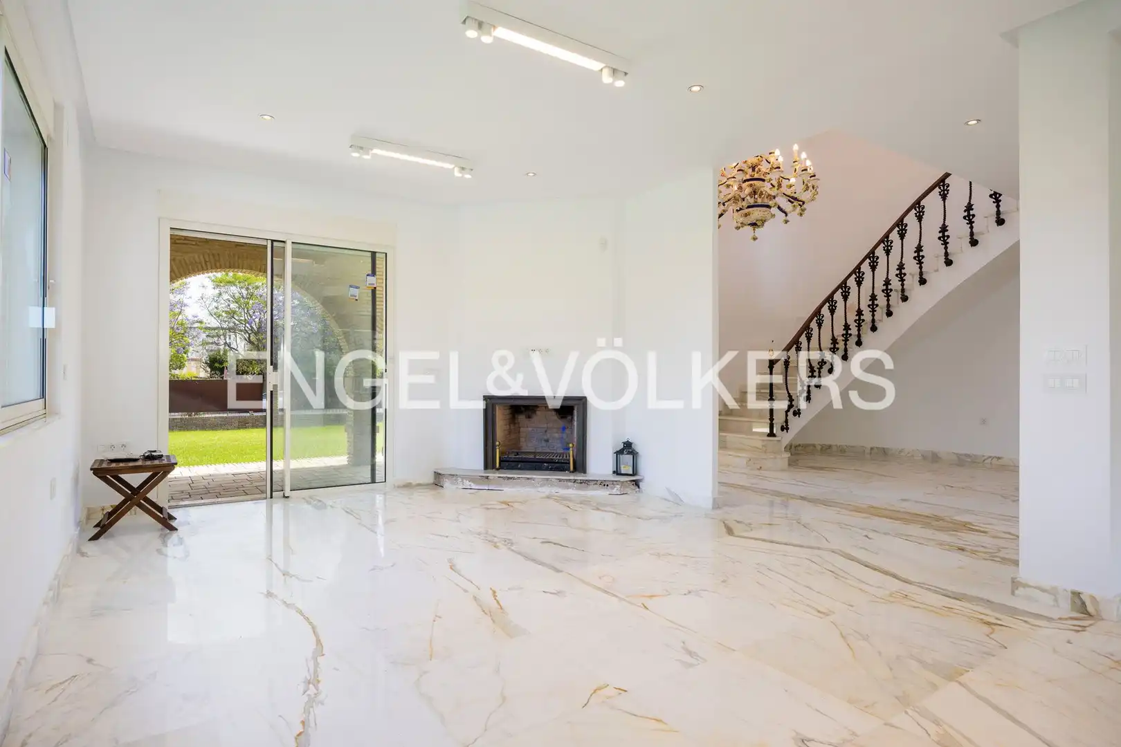Finca rústica en venta en Jerez de la Frontera con Aire acondicionado, Calefacción y Jardín privado