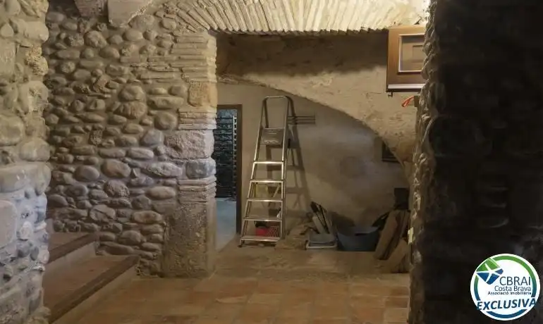 Casa o xalet en venda en Sant Miquel de Fluvià amb Aire condicionat, Calefacció i Terrassa