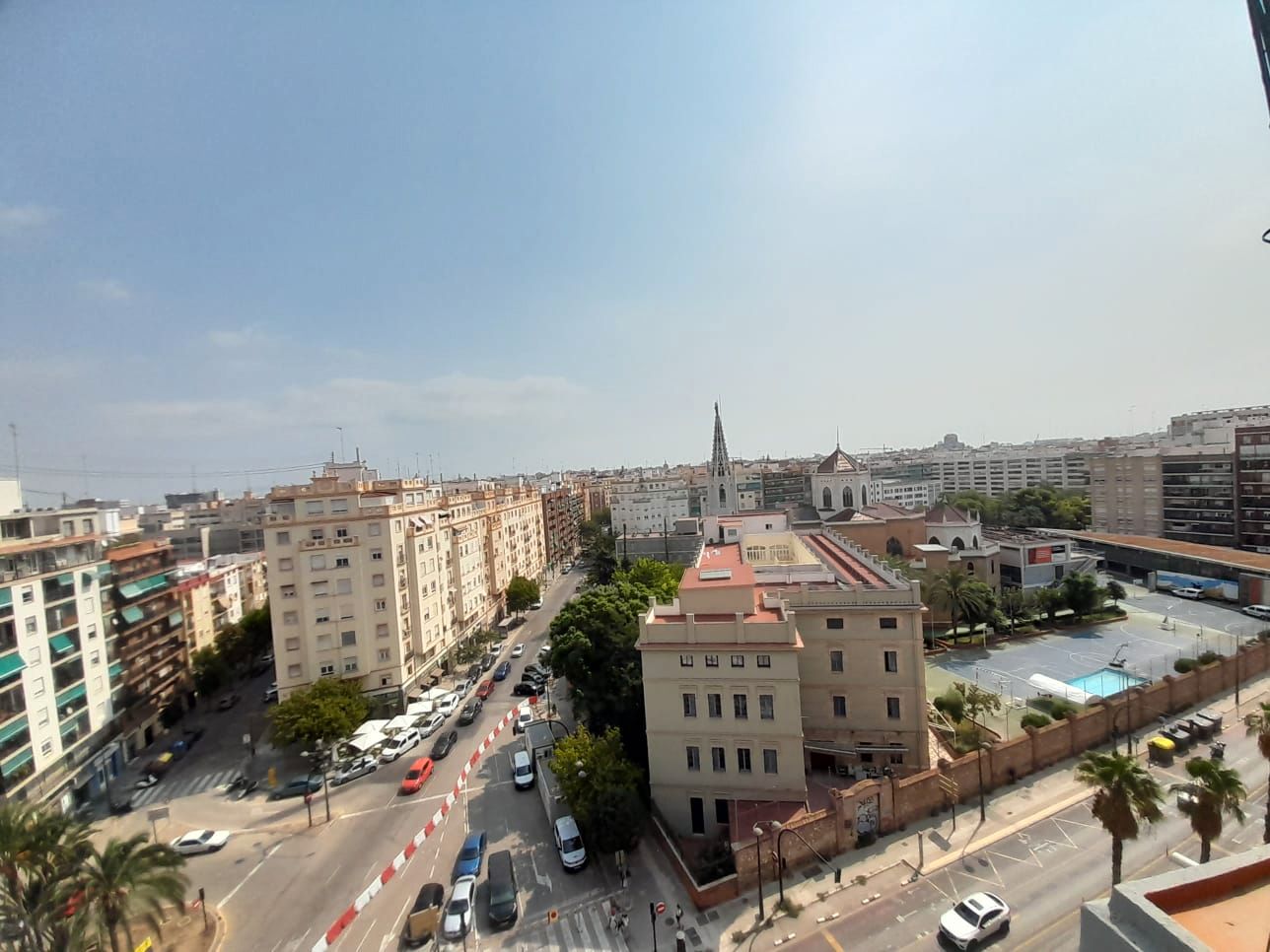 Vista exterior de Pis en venda en  Valencia Capital amb Aire condicionat, Calefacció i Moblat