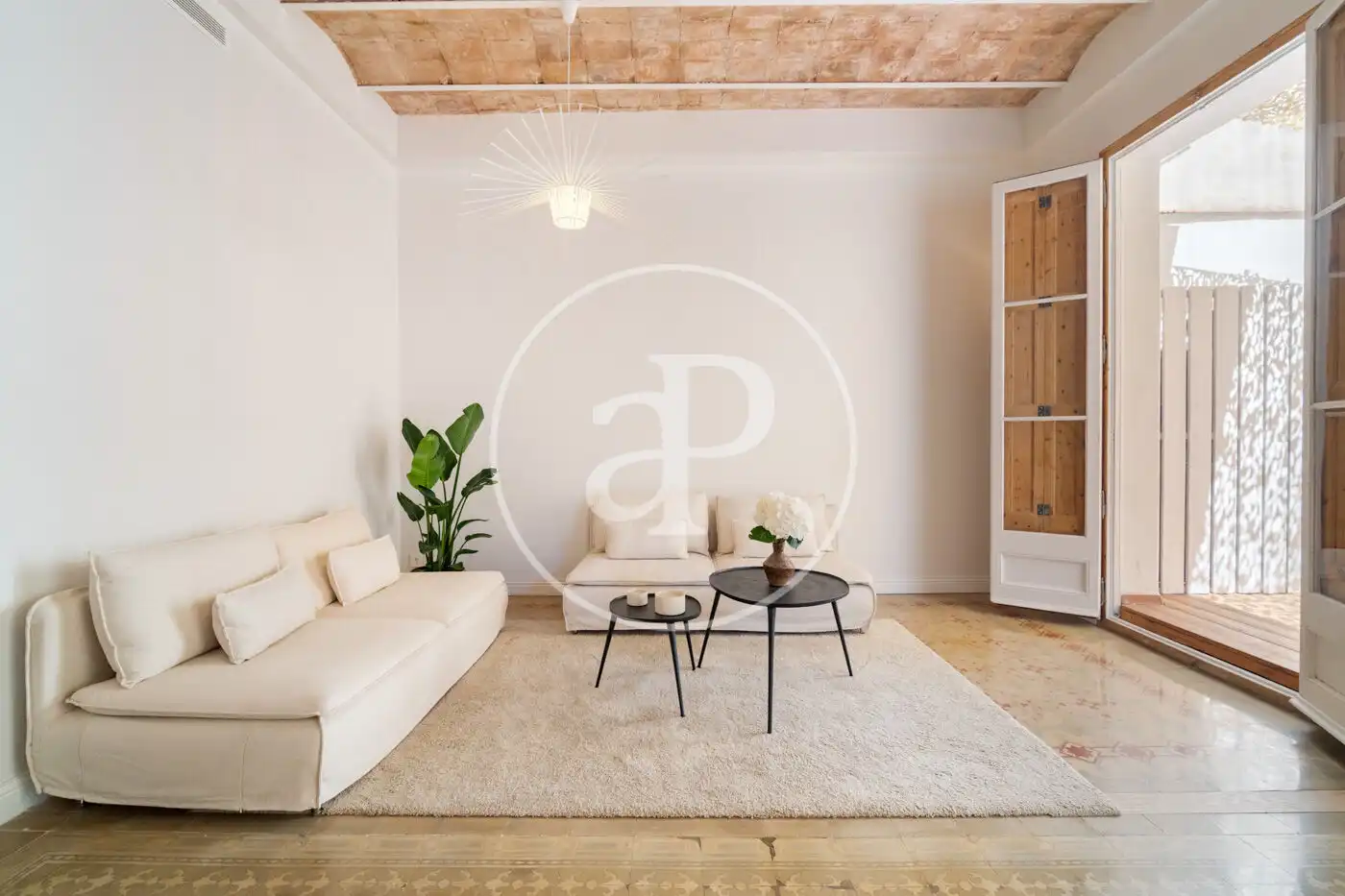 Living room of Flat for sale in Barcelona  with Air Conditioner, Heating and Terrace