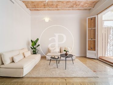 Wohnung mit Balkon zum Verkauf in Carrer de Casanova