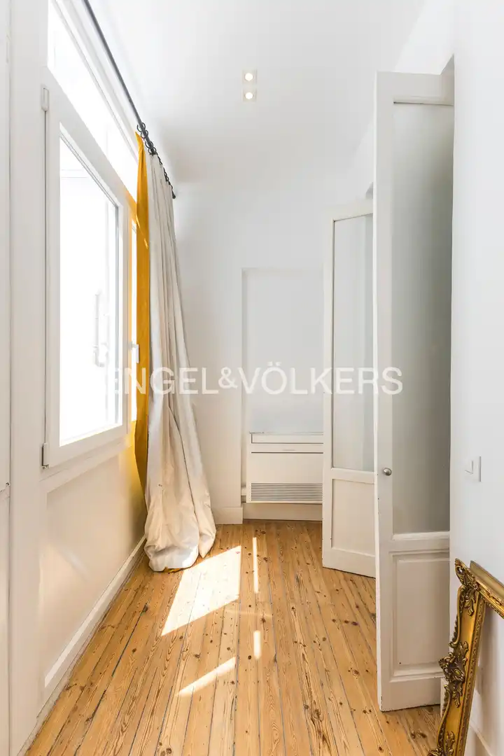 Habitación de Piso en venta en Madrid con Aire acondicionado y Calefacción