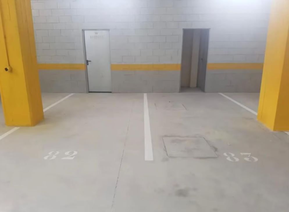 Garage for sale in Manantiales - Estación de Autobuses