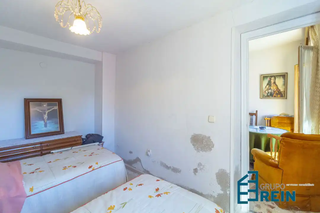 Bedroom of Houses for sale in Carranque