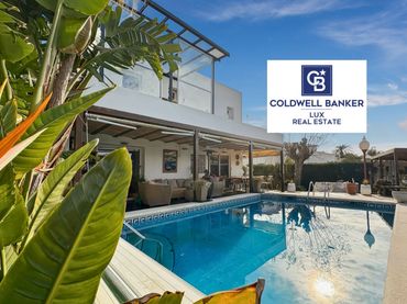 Casa con piscina in vendita a Carmençó