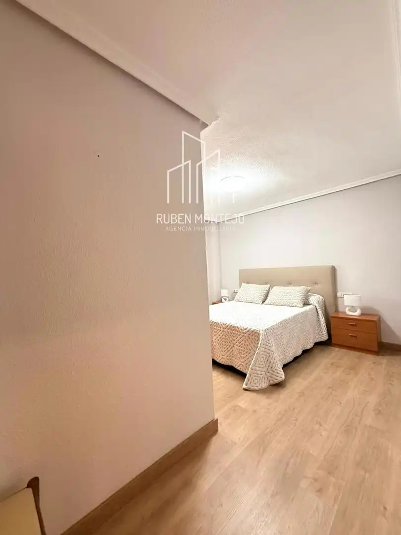 Habitación de Ático de alquiler en Salamanca con Calefacción, Terraza y Amueblado