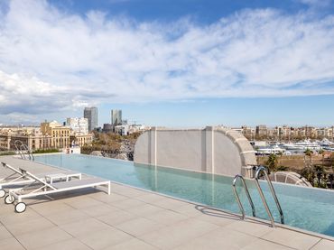 Appartement compact avec balcon à louer à Passeig de Colom