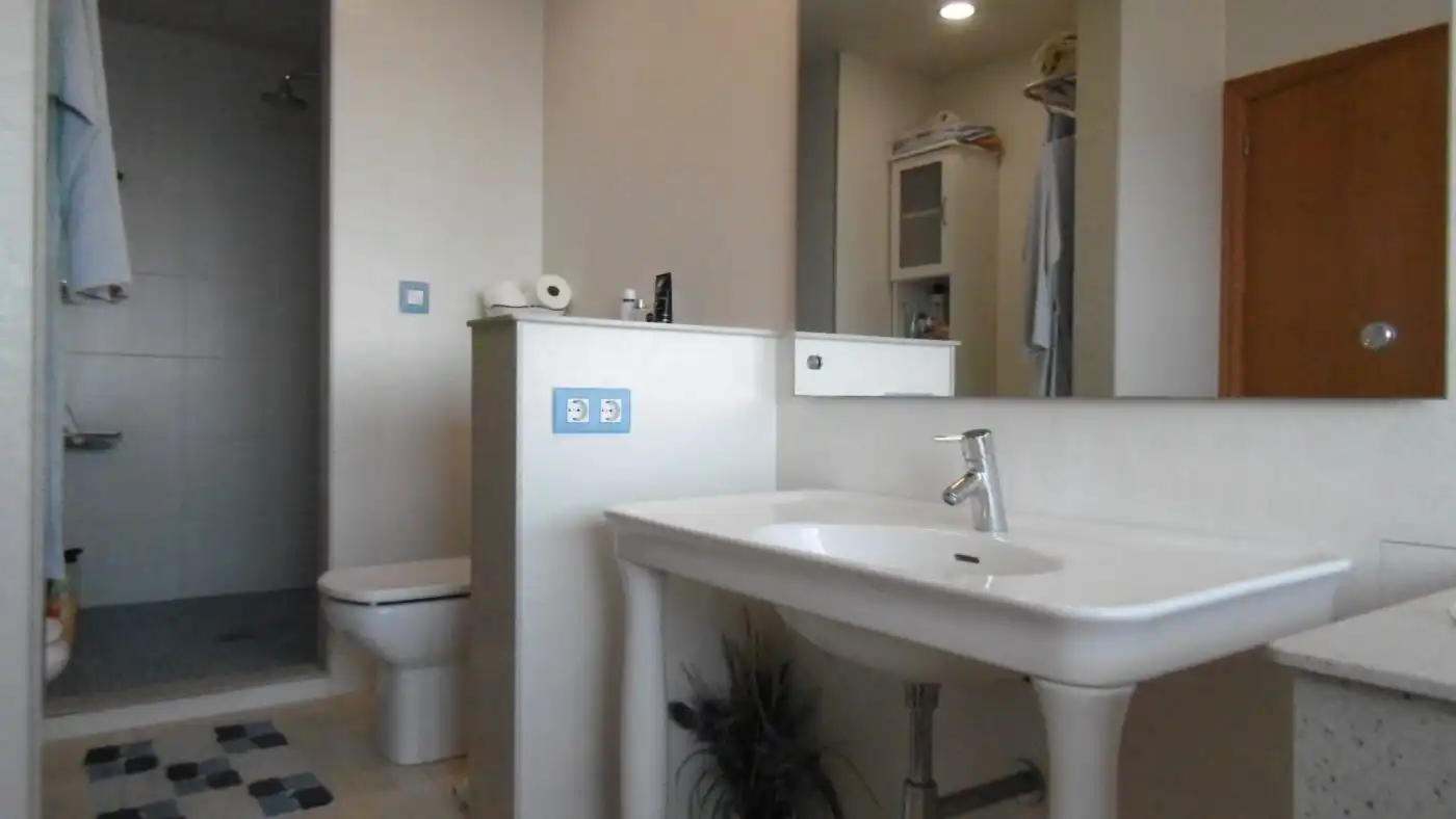 Baño de Finca rústica en venta en Palamós con Calefacción, Jardín privado y Terraza