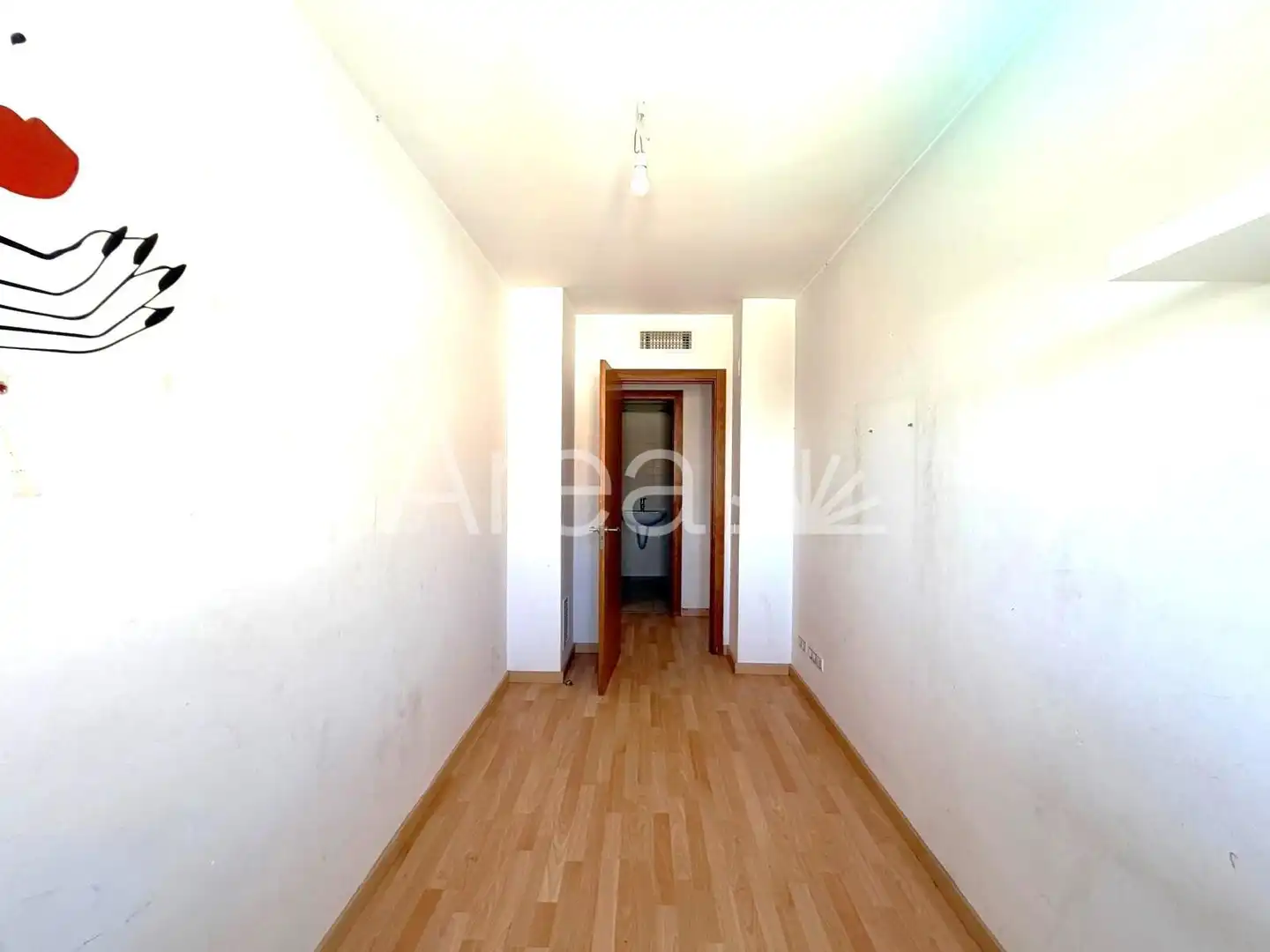 Habitación de Piso en venta en Mataró con Jardín privado, Balcón y Piscina comunitaria