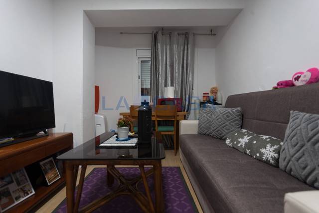 Piso en Venta en Carrer Doctor Gregorio Marañón en La Torrassa