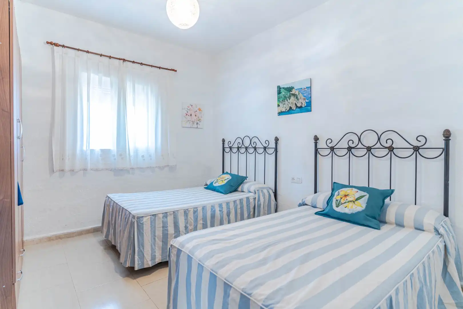 Habitación de Finca rústica en venta en Motril con Calefacción, Jardín privado y Terraza