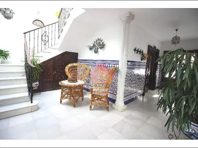 House with garden for sale in San Rafael, imagen 2