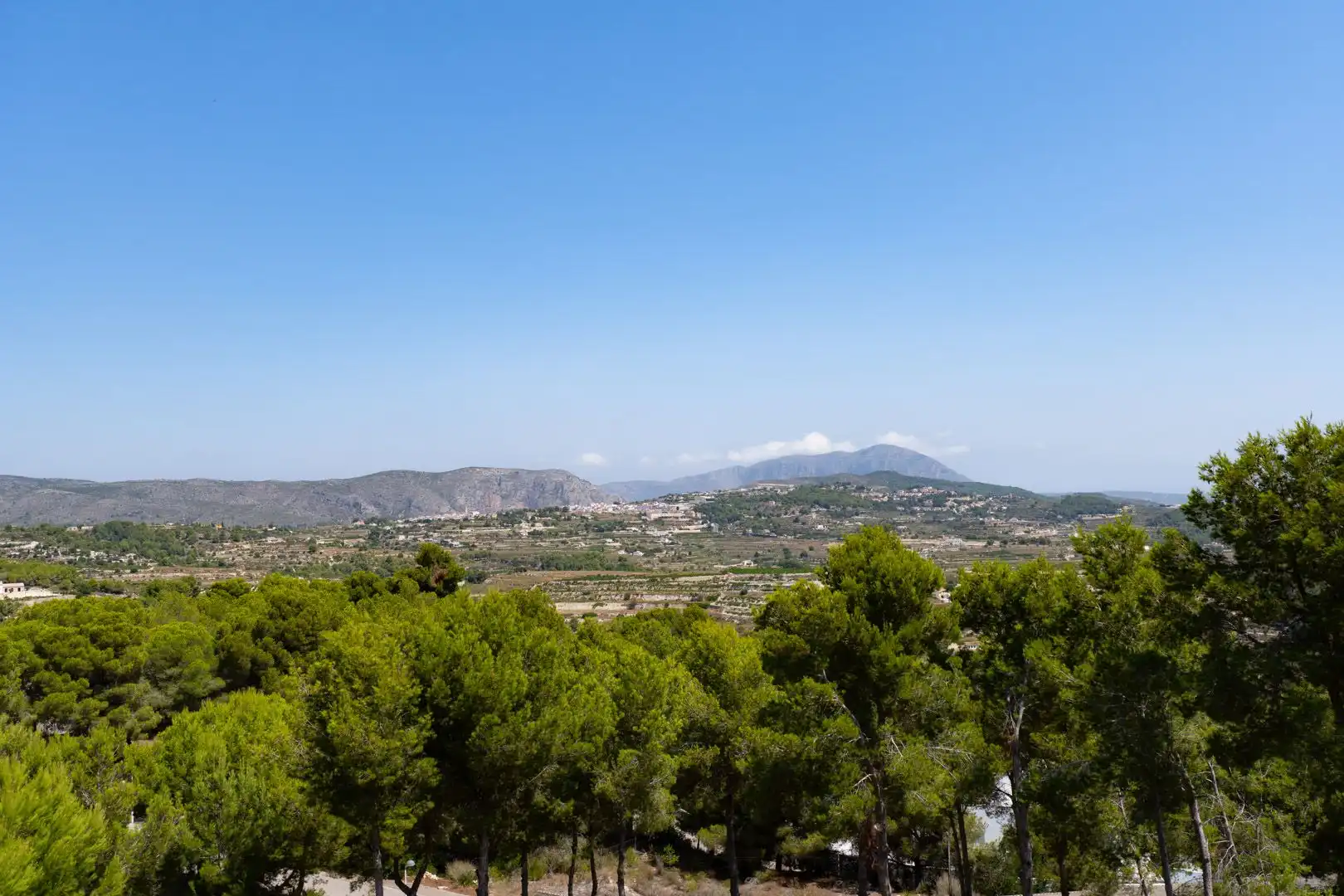 Haus oder Chalet zum Verkauf in Moraira mit Klimaanlage, Privatgarten und Terrasse
