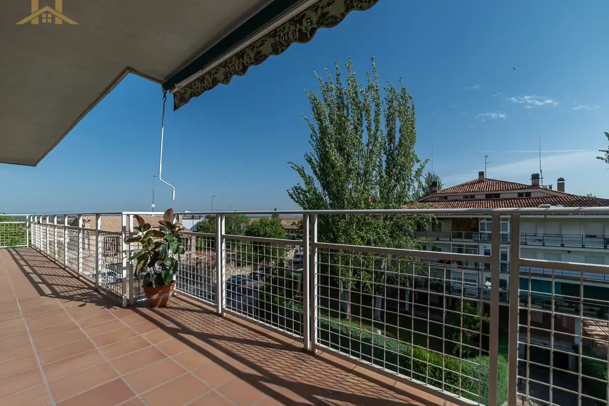 Terrassa de Pis en venda en Móstoles amb Calefacció, Parquet i Terrassa