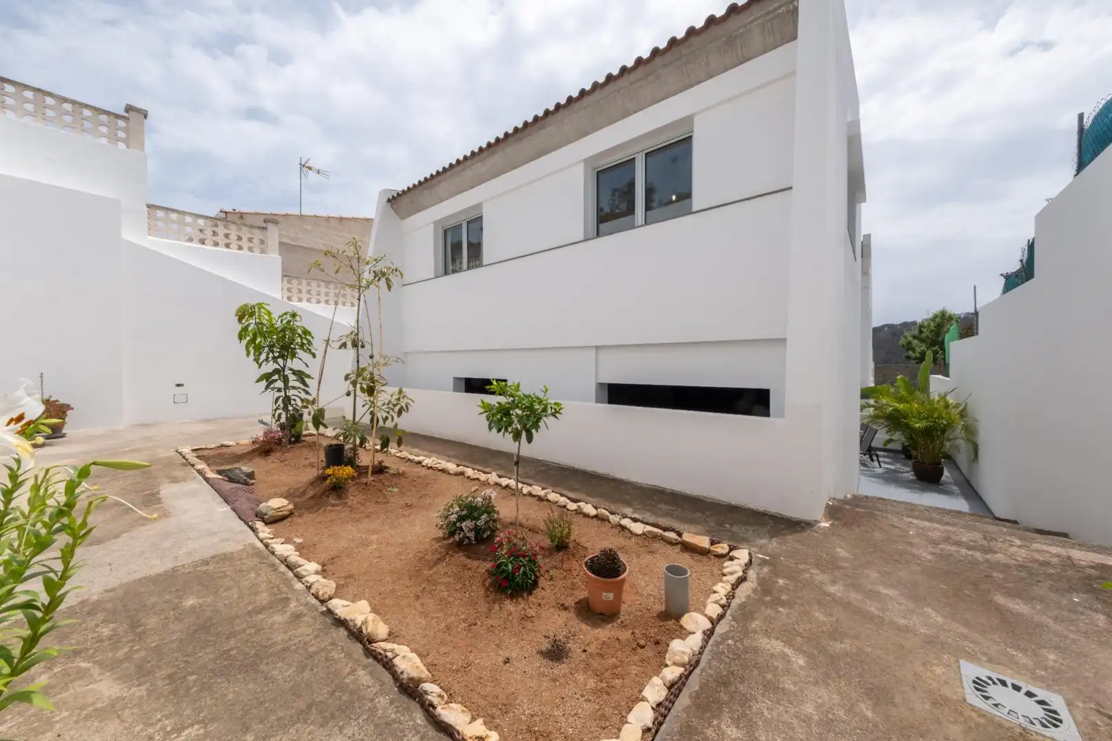 Vista exterior de Casa o xalet en venda en Arucas amb Balcó
