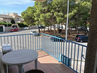 Flat with pool for sale in Avinguda Pastor 2