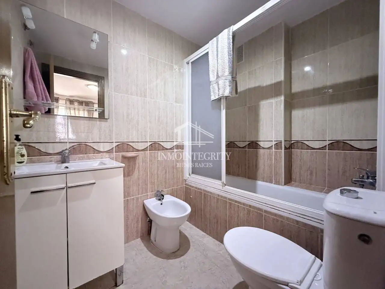 Dormitori de Apartament en venda en Oropesa del Mar / Orpesa amb Aire condicionat, Terrassa i Moblat