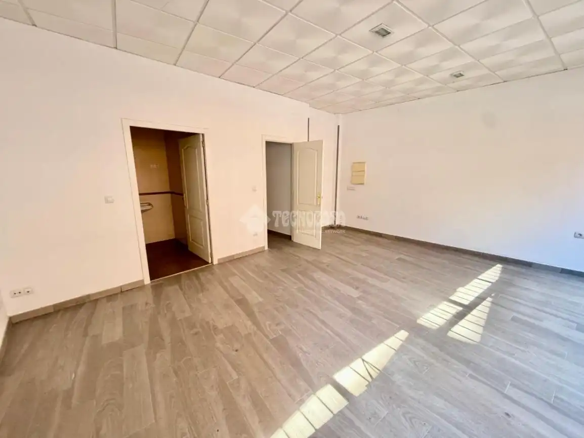 Business premises to rent in C. Batalla de Clavijo, imagen 12
