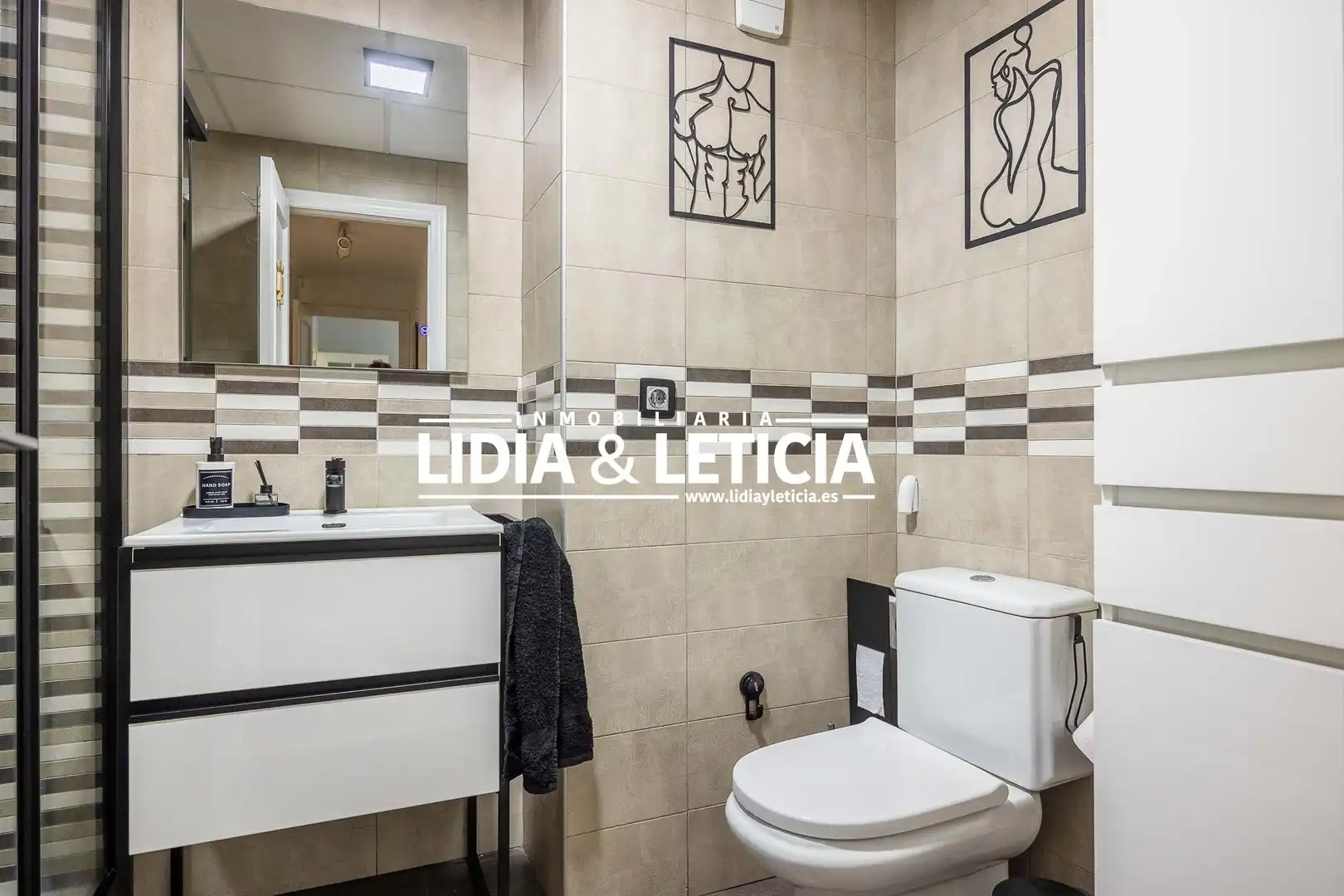 Baño de Piso en venta en Alcalá de Guadaira con Aire acondicionado, Calefacción y Parquet
