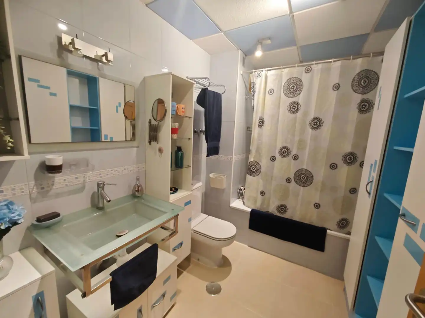 Badezimmer von Loft zum Verkauf in Murcia mit Privatgarten und Möbliert