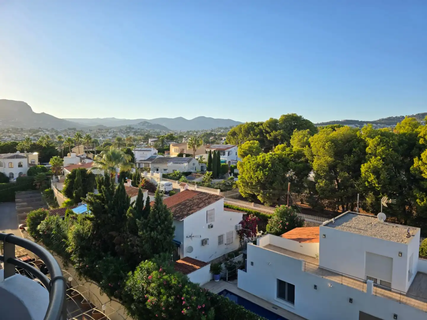 Exterior view of Apartments for sale in Calpe / Calp  with Air Conditioner, Heating and Private garden