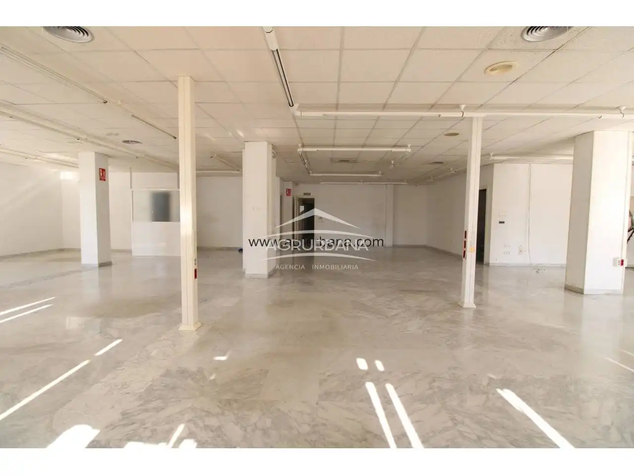 Büro zum Verkauf in Motril