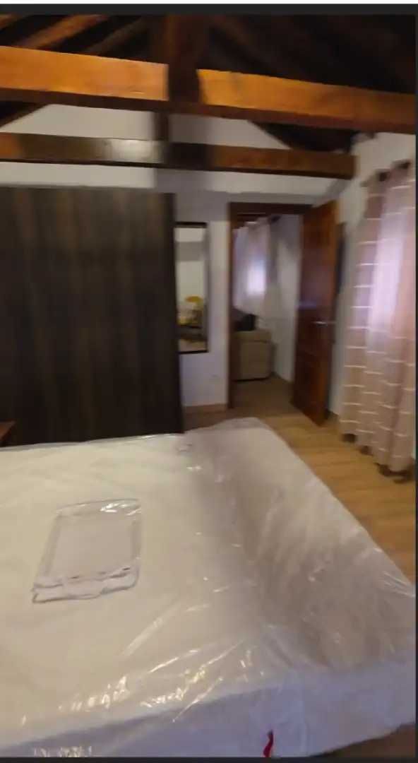 Schlafzimmer von Wohnung zur Miete in Toledo mit Klimaanlage, Heizung und Möbliert
