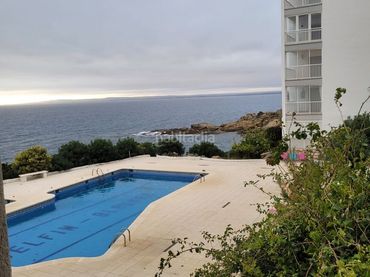 Appartement compact avec piscine à vendre à Carretera Canyelles 12