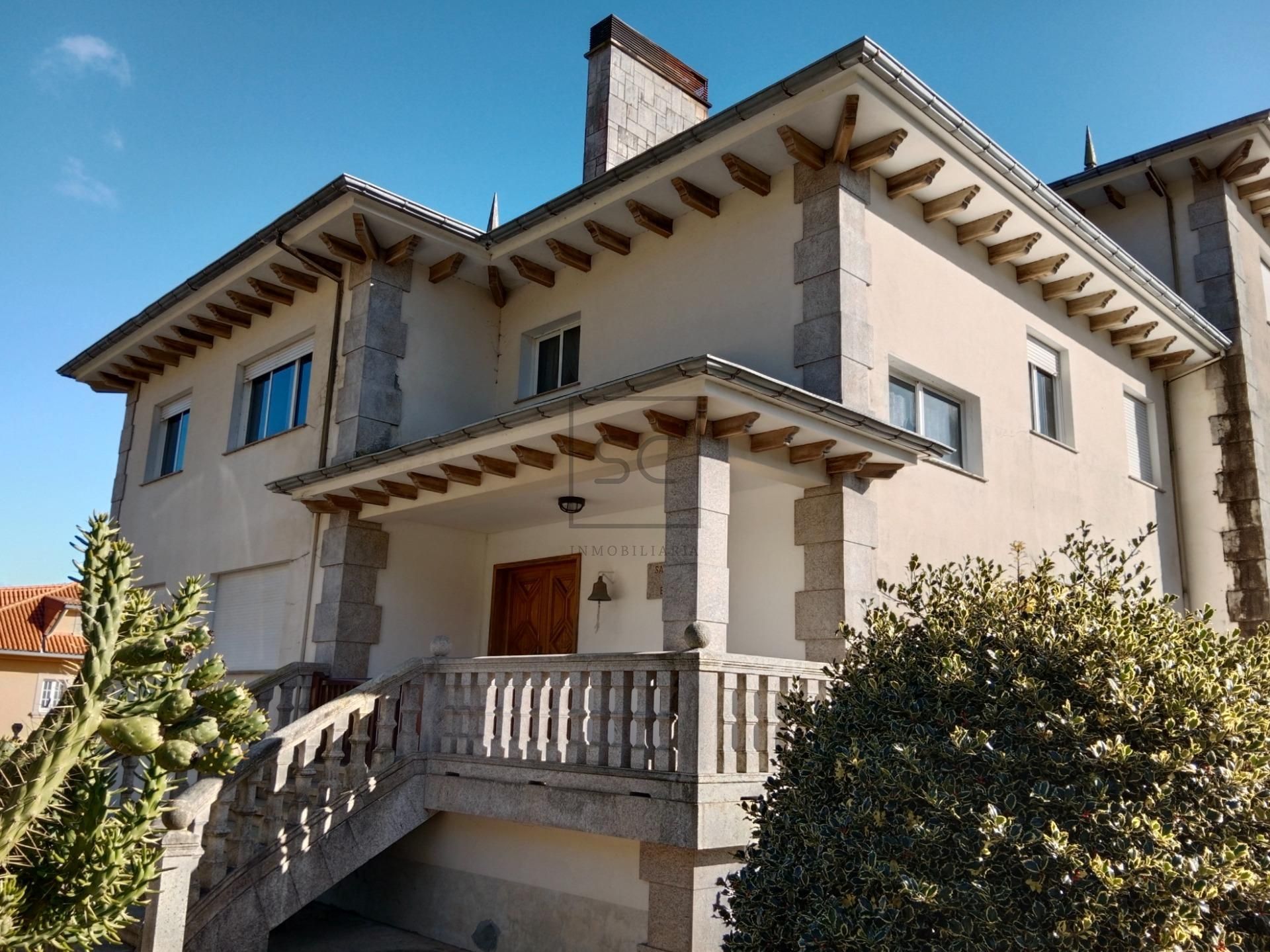 Vista exterior de Piso en venta en Pontedeume con Calefacción, Terraza y Trastero