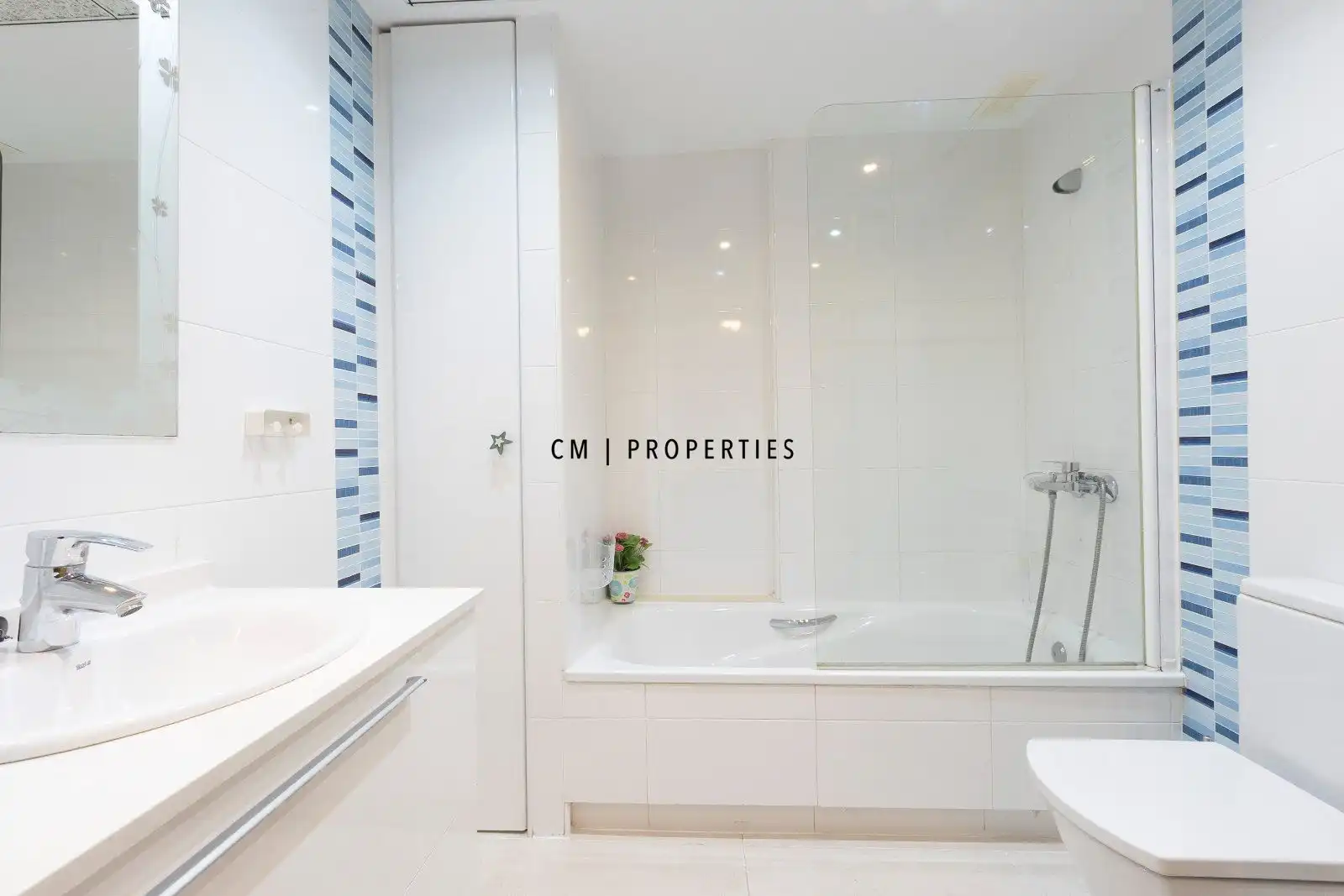 Bathroom of Flat for rent in Alboraya  with Air Conditioner, Terrace and Swimming Pool