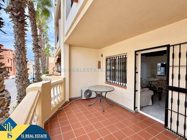 Apartament amb piscina en venda a Playa de los Locos