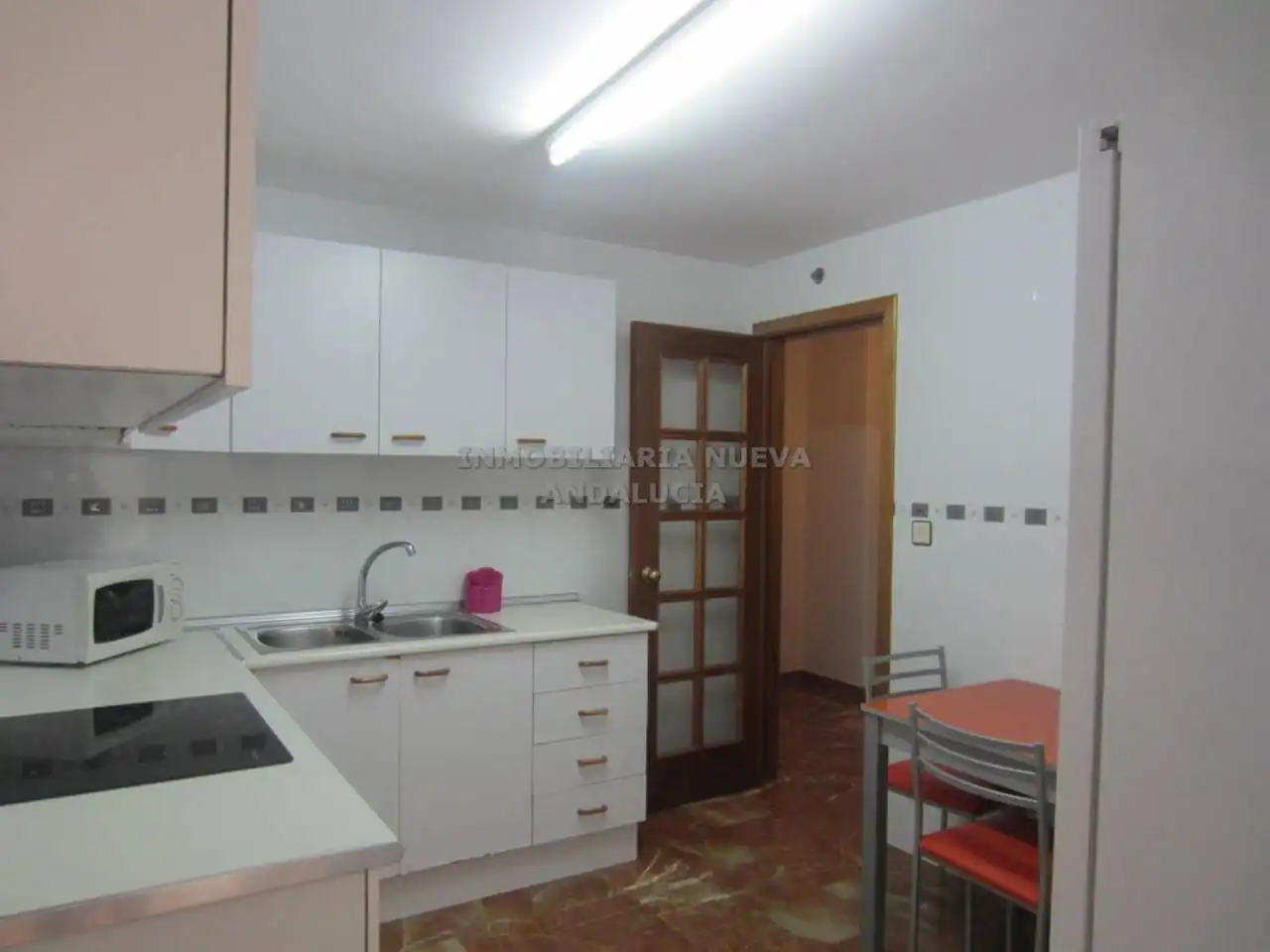 Cocina de Piso de alquiler en Almería con Terraza y Amueblado