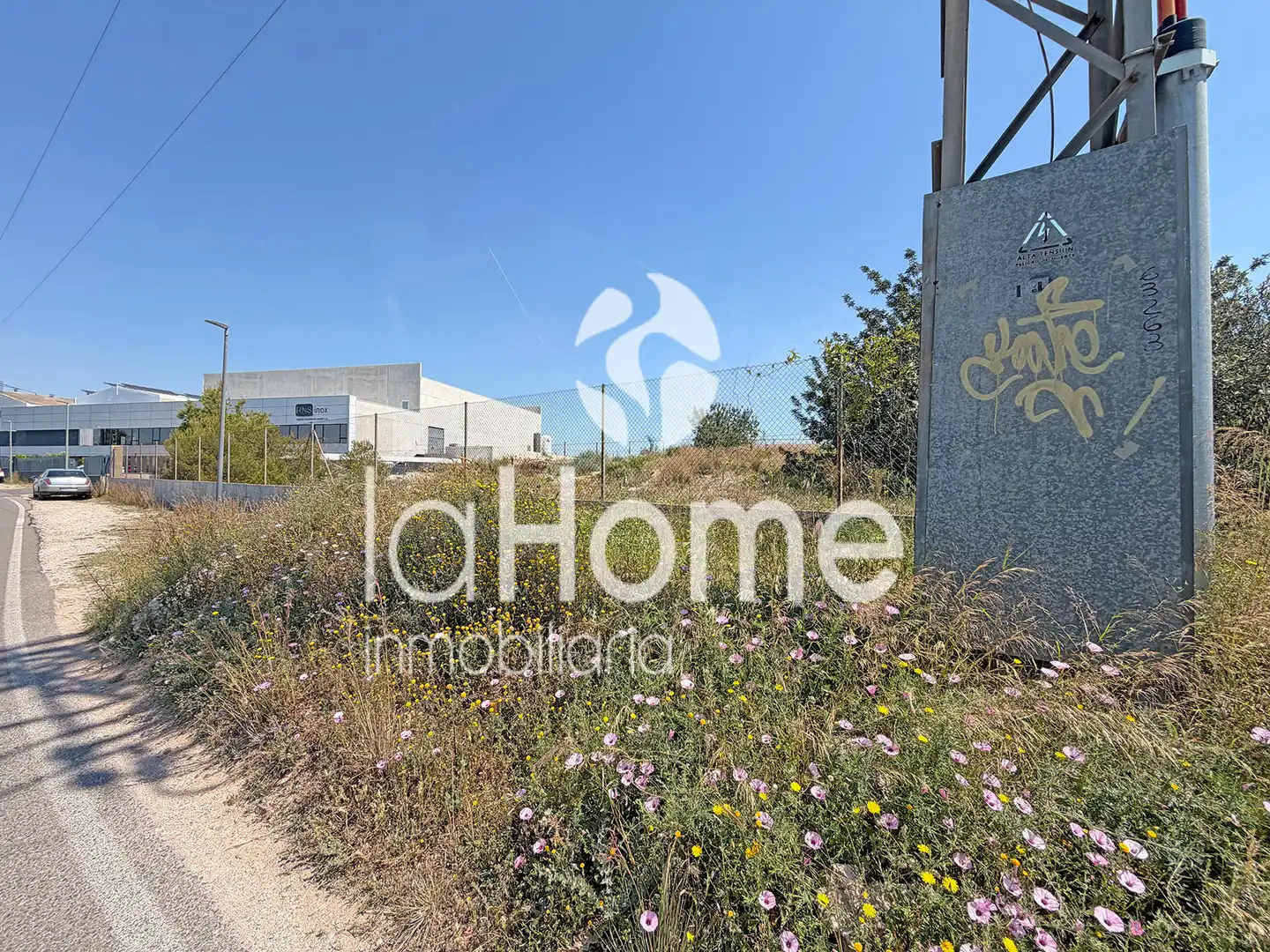 Terreno industrial en venta en Moncada