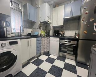 Kitchen of Flat for sale in  Madrid Capital  with Air Conditioner, Heating and Terrace