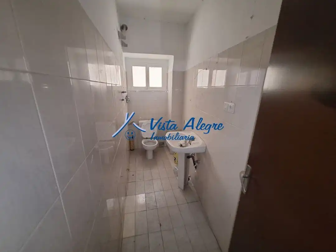 Bathroom of Buildings for sale in Haro