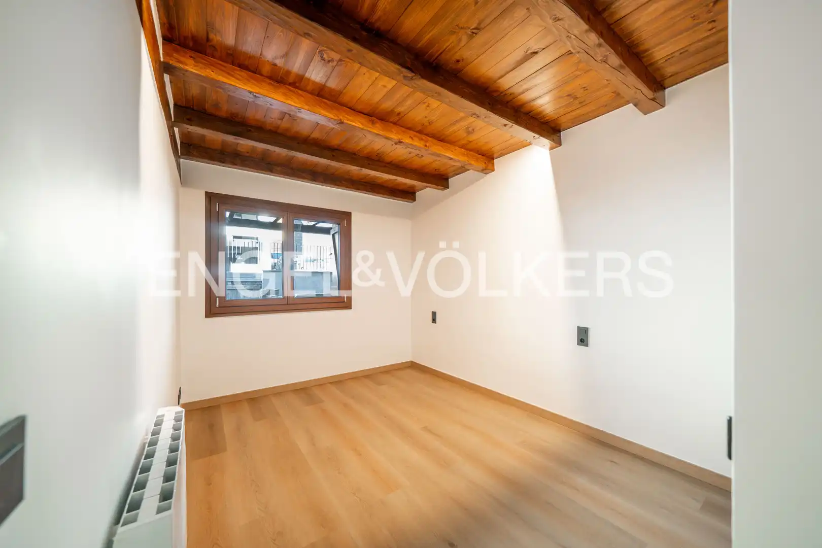 Pis de 3 habitacions en venda a Canillo · 60 de 60