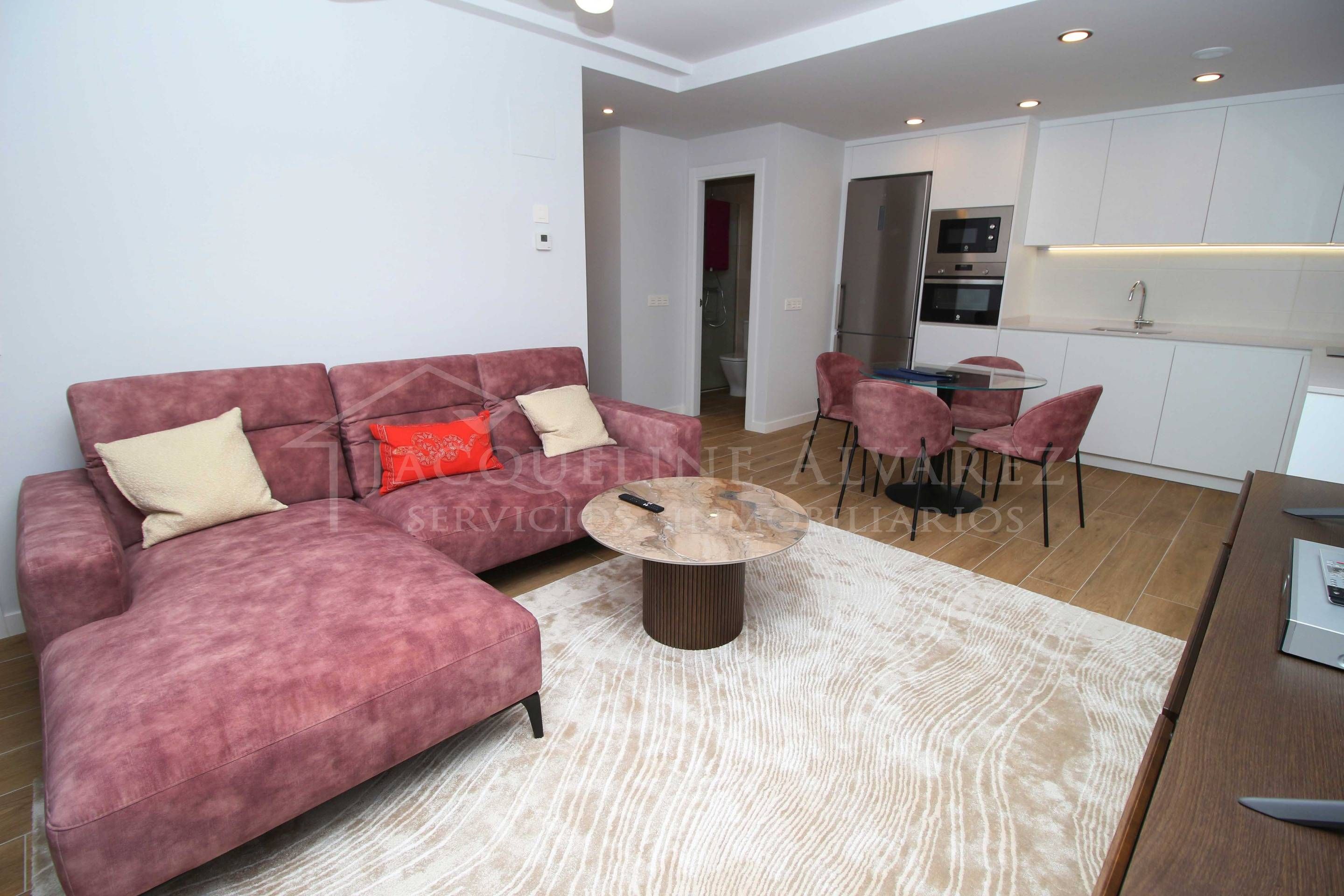 Flat for sale in Casco Antiguo
