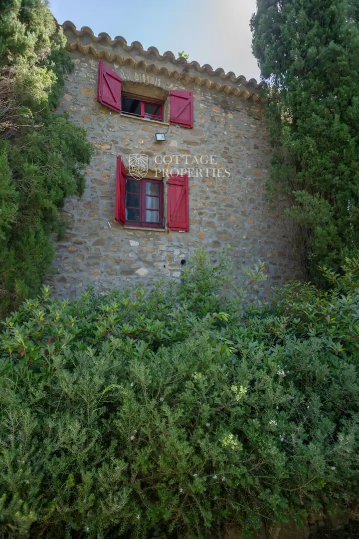 Vista exterior de Finca rústica en venta en Maià de Montcal con Calefacción y Piscina