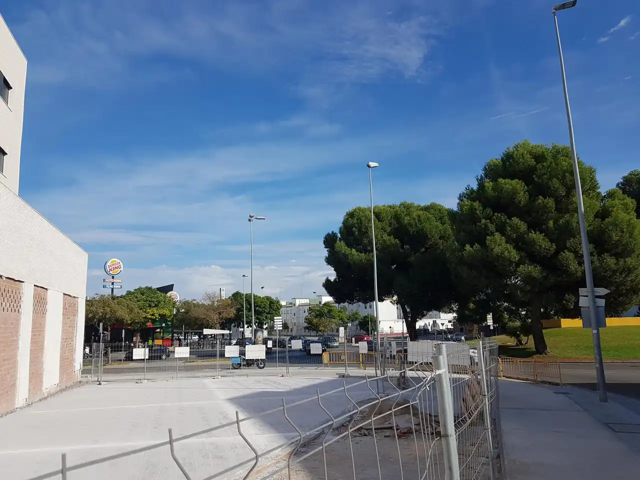 Local comercial de lloguer a Alcalde Jesús Mántaras, imagen 8