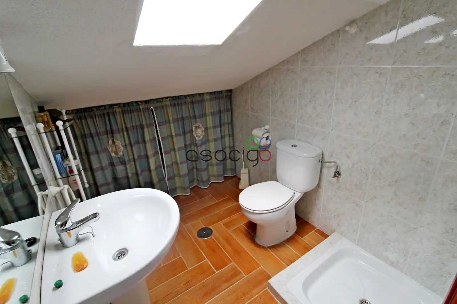 Bathroom of Houses for sale in Cabanillas del Campo  with Heating and Swimming Pool