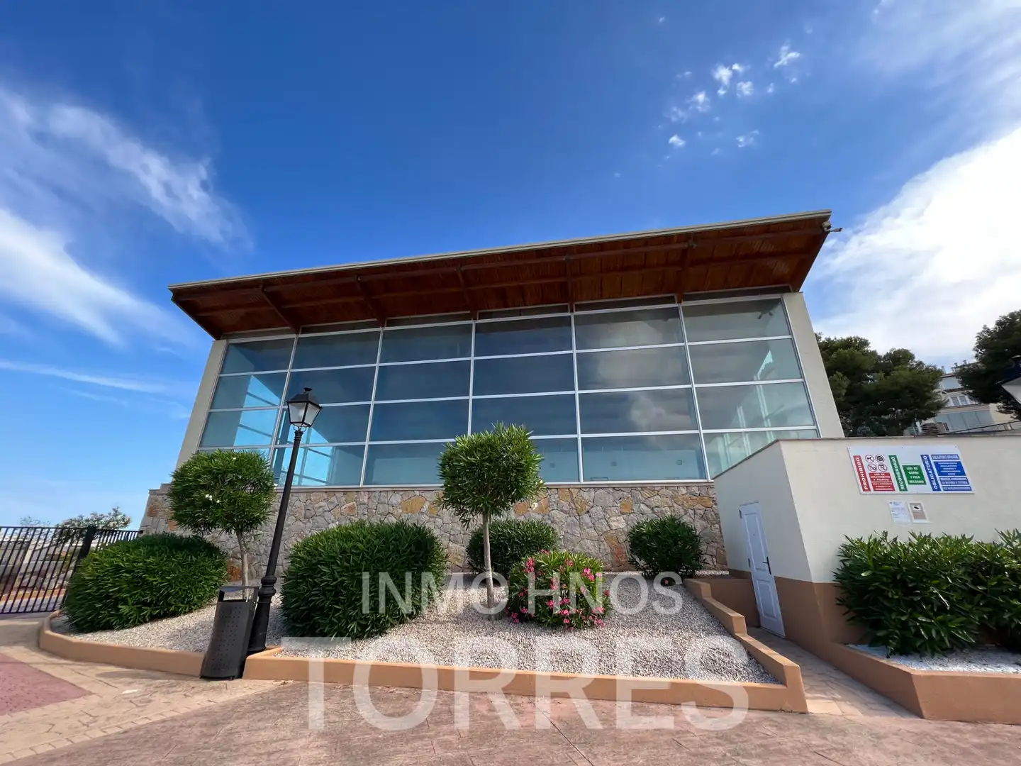 Vista exterior de Casa o xalet en venda en Peñíscola / Peníscola amb Aire condicionat, Jardí privat i Terrassa