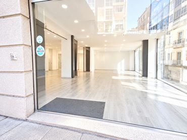 Business premises to rent in Rúa de Eduardo Iglesias 8