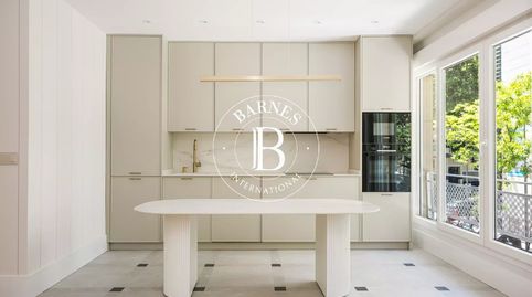 Foto 3 de Piso en venta en Ríos Rosas - Nuevos Ministerios, Madrid Capital