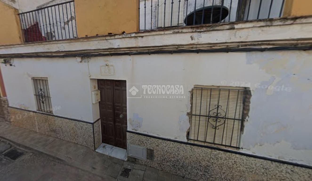 Exterior view of House or chalet for sale in  Sevilla Capital