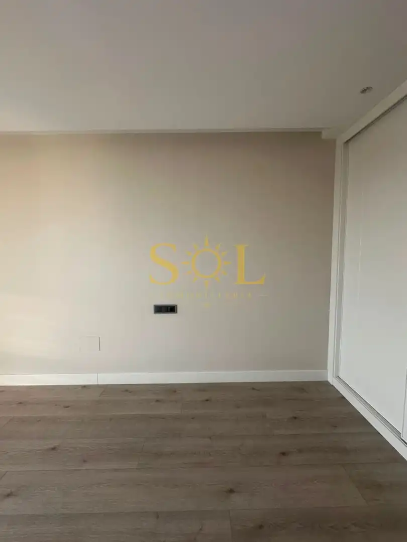 Wohnung zur Miete in León Capital  mit Klimaanlage, Heizung und Parkett