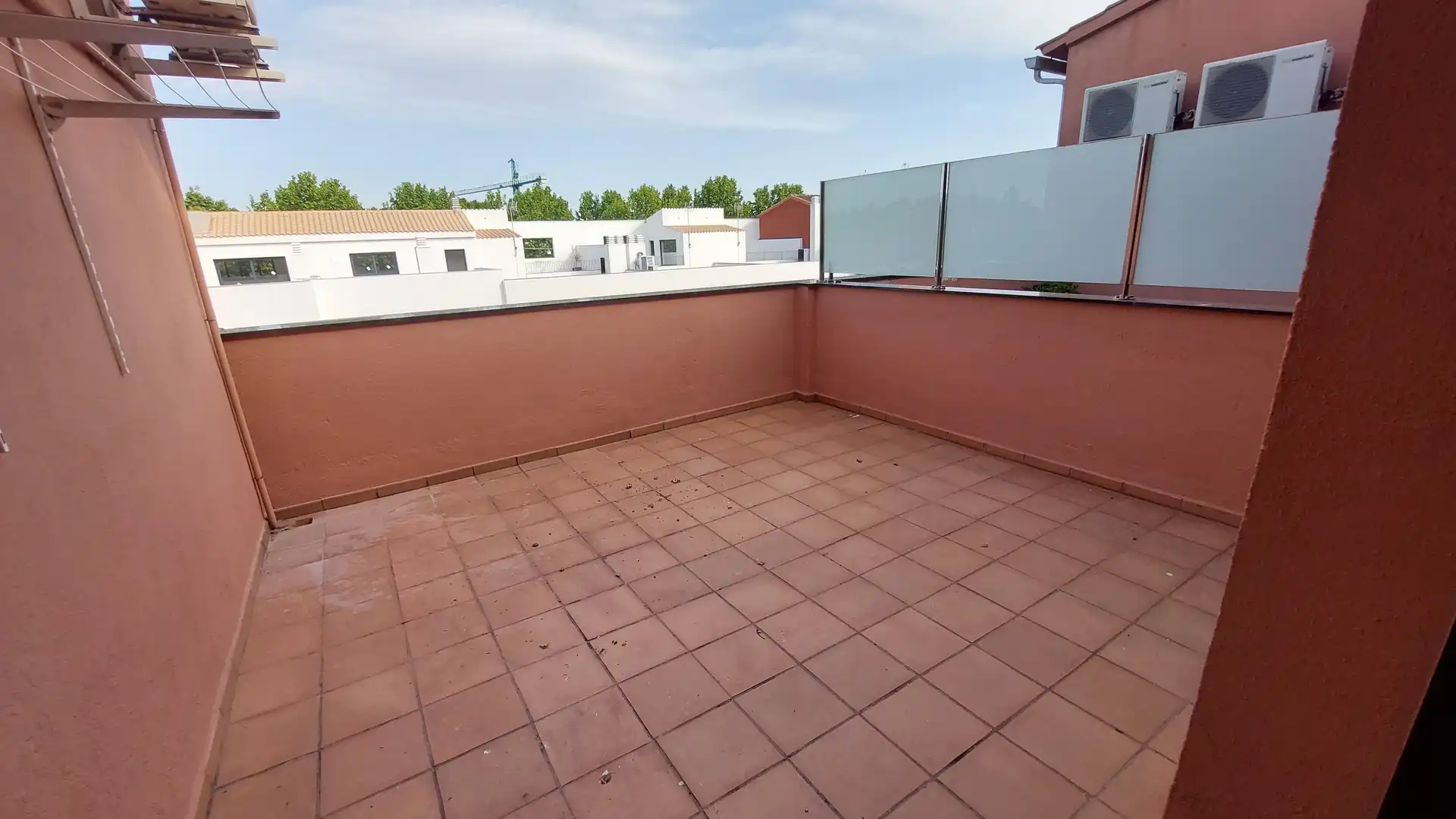 Terrasse von Einfamilien-Reihenhaus zur Miete in Vilafranca del Penedès mit Klimaanlage, Heizung und Privatgarten