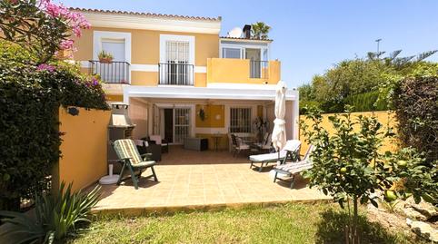 Photo 2 of Single-family semi-detached for sale in Calle Alameda de Manilva, 20, La Duquesa, Málaga