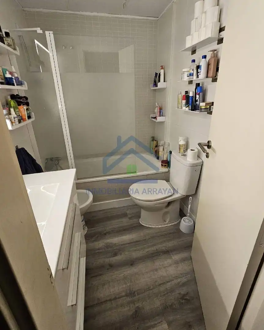 Baño de Piso en venta en Ogíjares con Aire acondicionado, Calefacción y Parquet