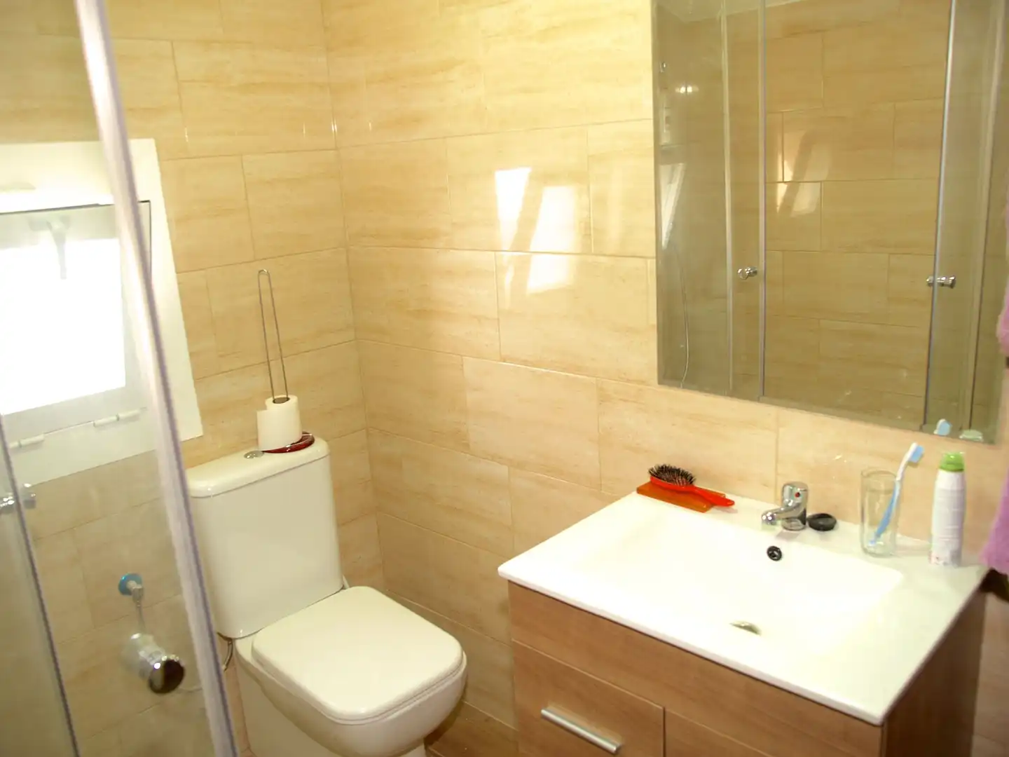 Bathroom of Houses for sale in Terrassa  with Terrace, Storage room and Oven