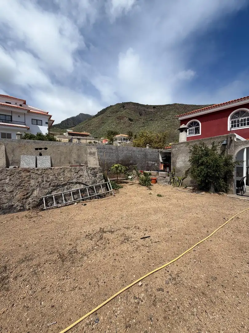 Vista exterior de Casa o xalet en venda en Candelaria amb Jardí privat, Terrassa i Balcó